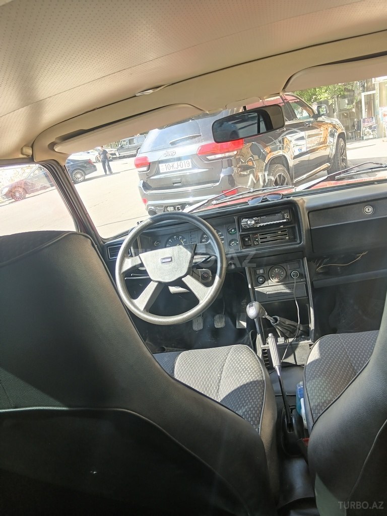 LADA (VAZ) 2107