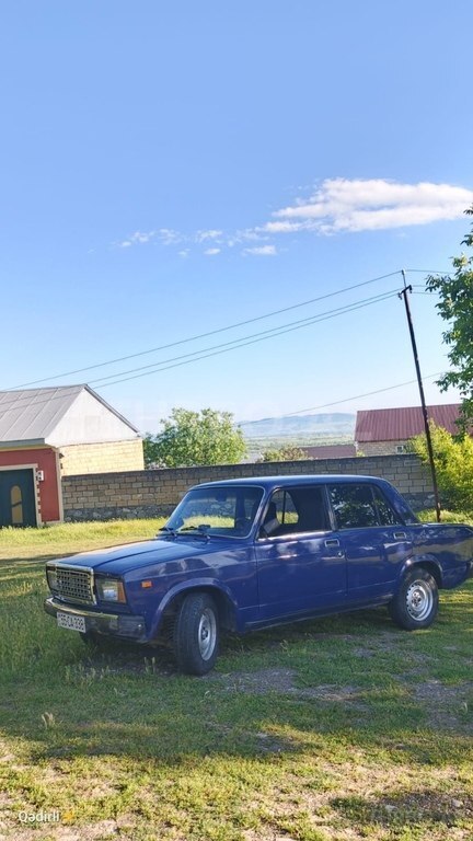 LADA (VAZ) 2107