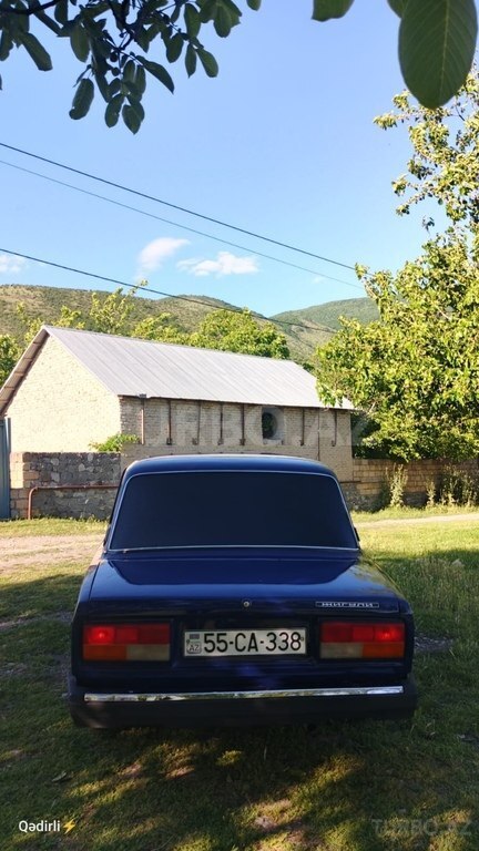 LADA (VAZ) 2107