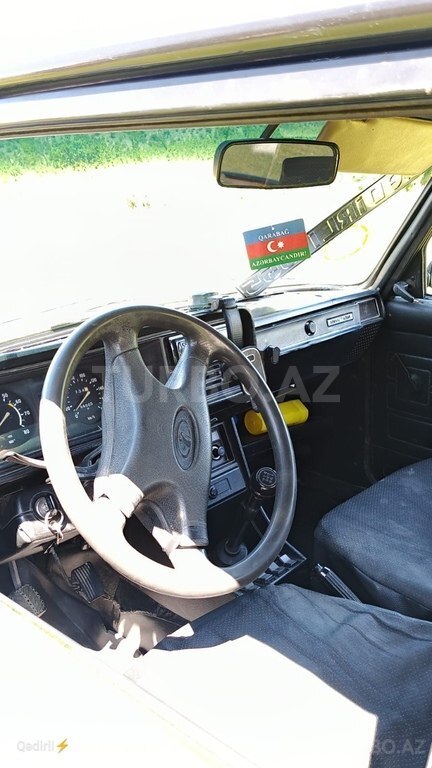 LADA (VAZ) 2107