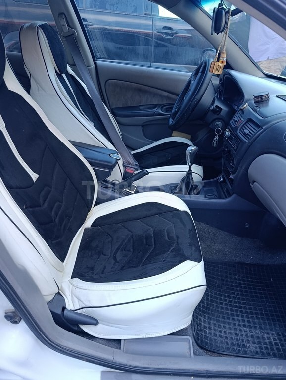 Nissan Sunny
