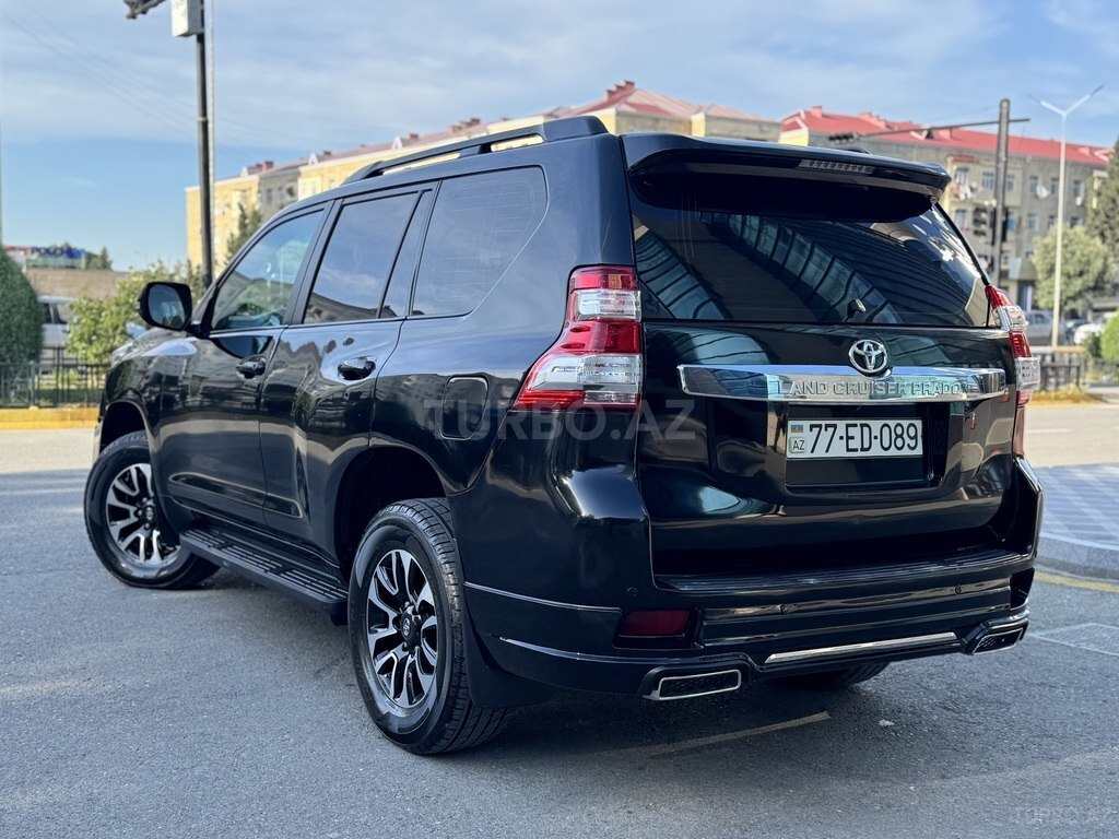 Toyota Land Cruiser Prado