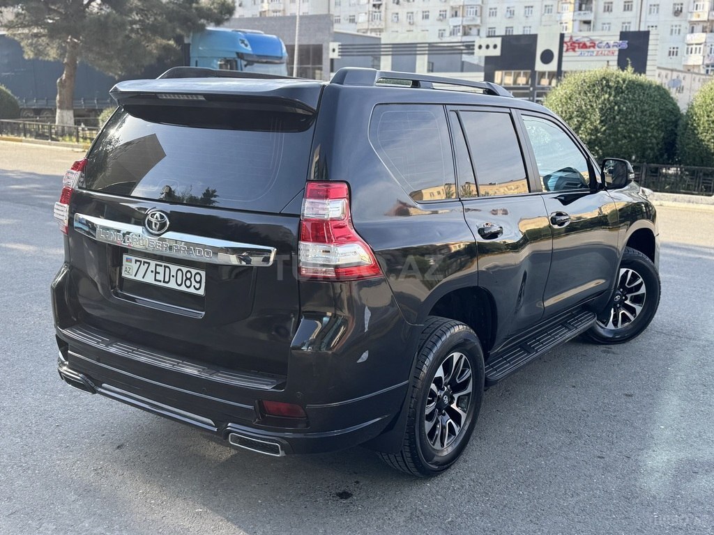 Toyota Land Cruiser Prado