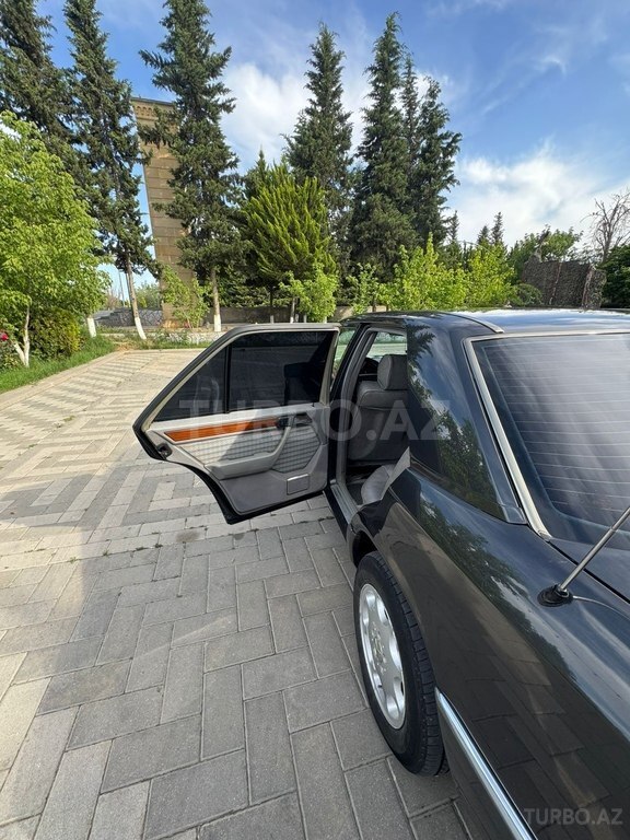 Mercedes 200 D