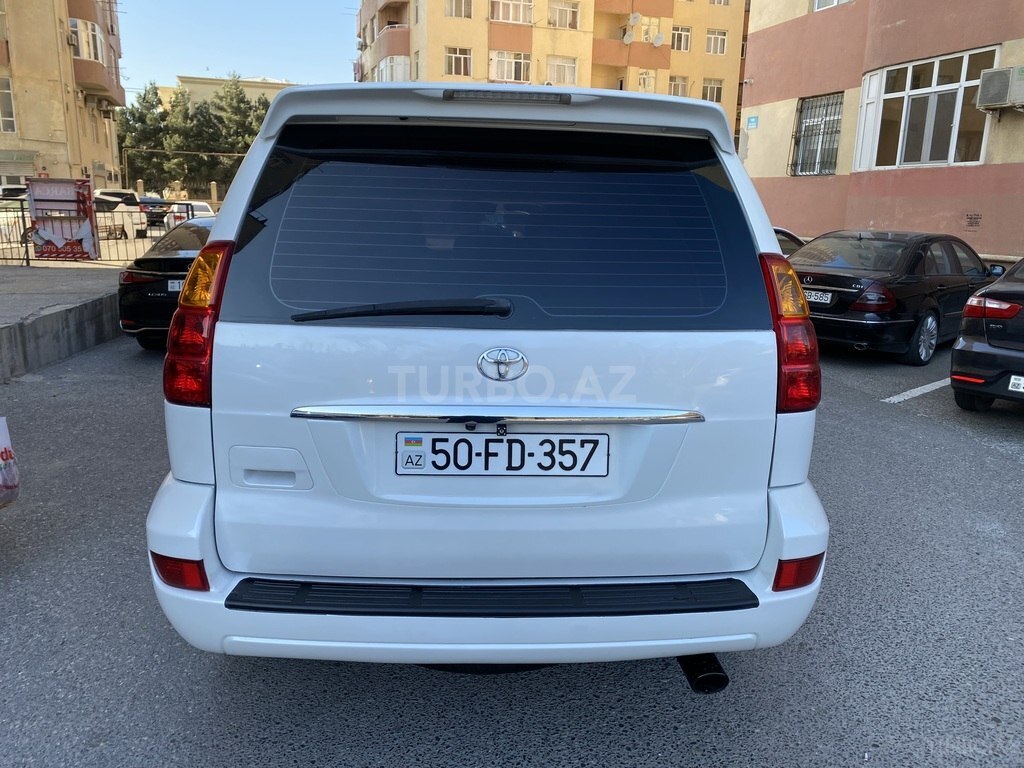 Toyota Land Cruiser Prado