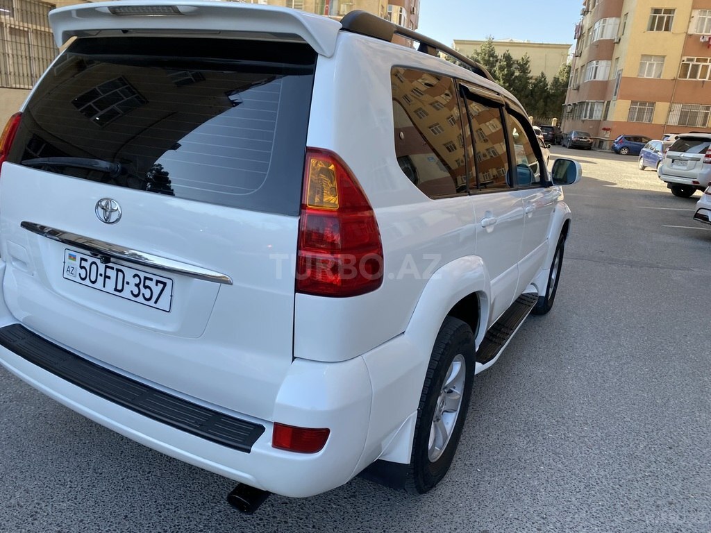 Toyota Land Cruiser Prado