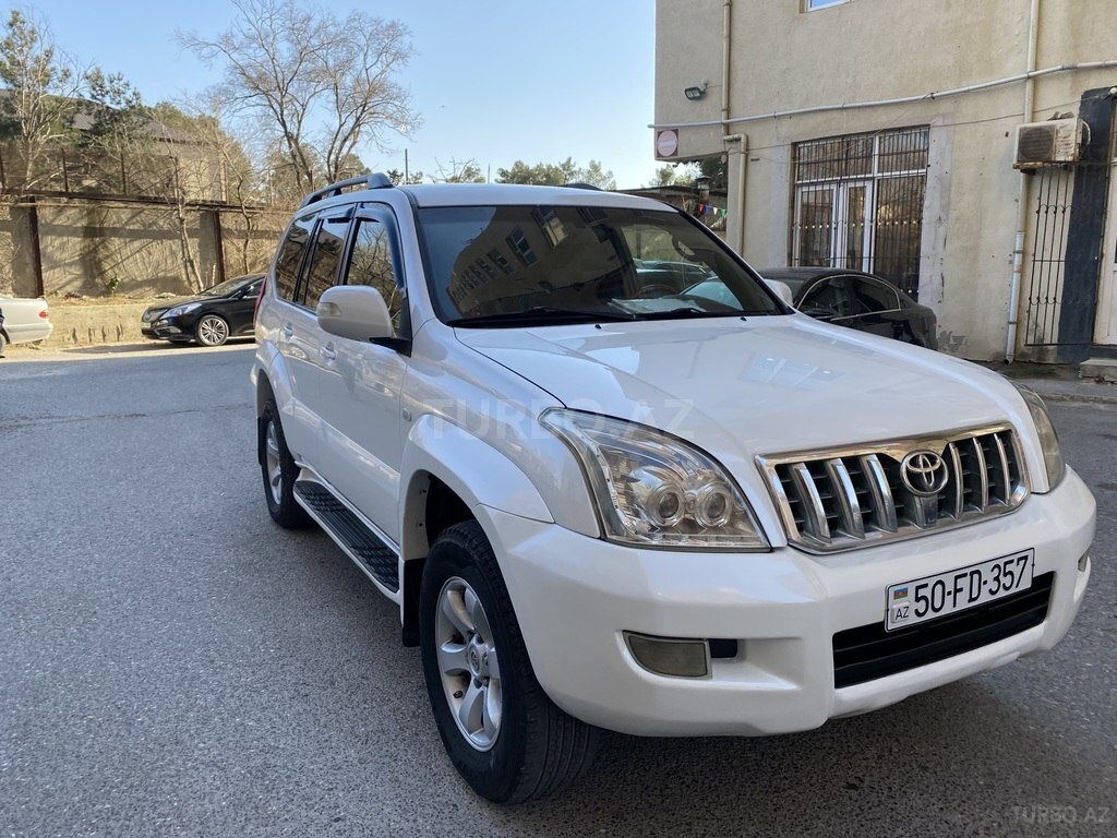 Toyota Land Cruiser Prado