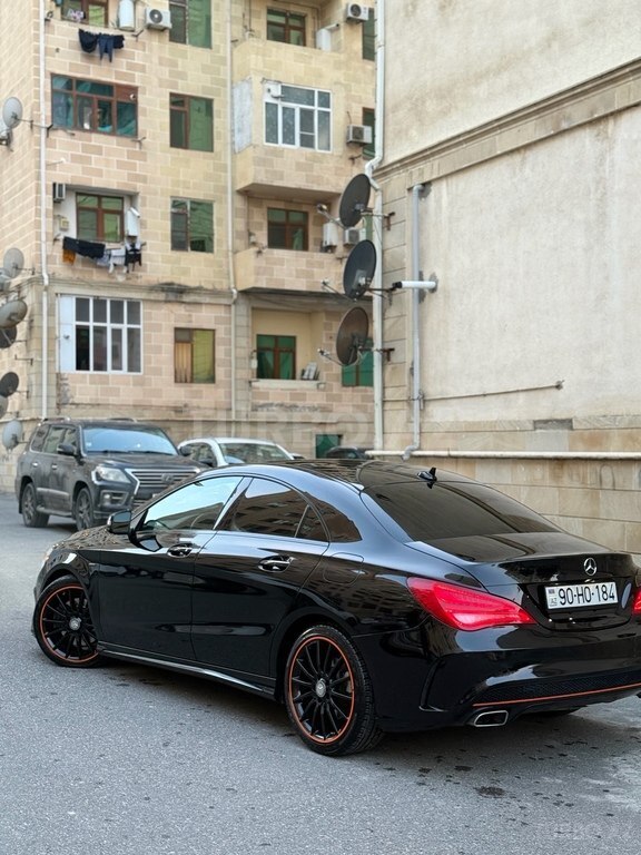 Mercedes CLA 250