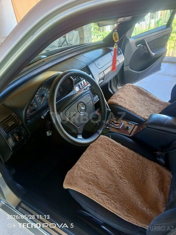 Mercedes C 180
