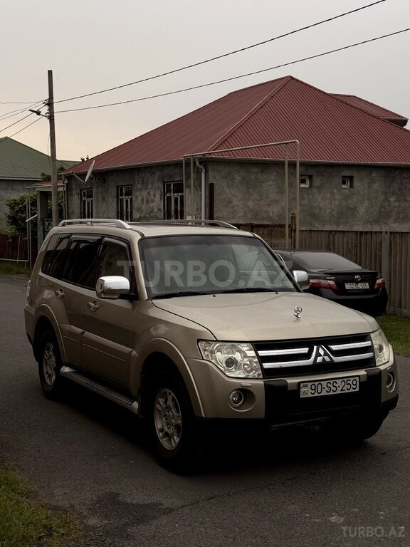Mitsubishi Pajero