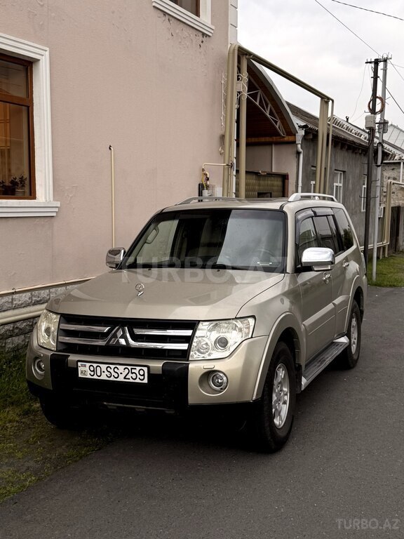 Mitsubishi Pajero