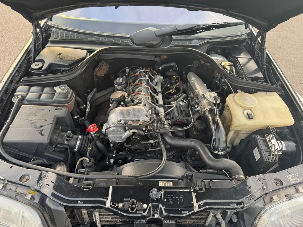 Mercedes C 220