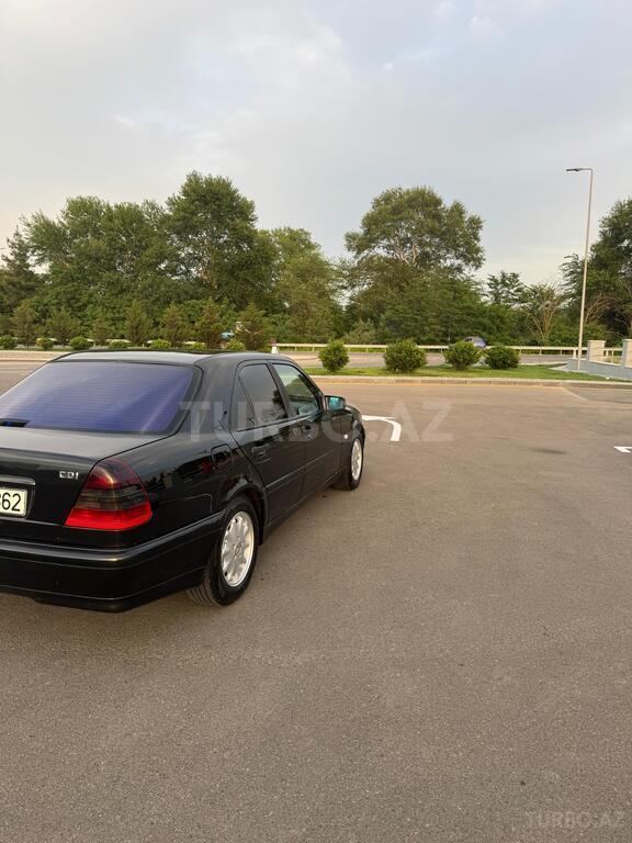 Mercedes C 220