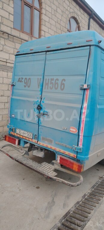 Mercedes Vario
