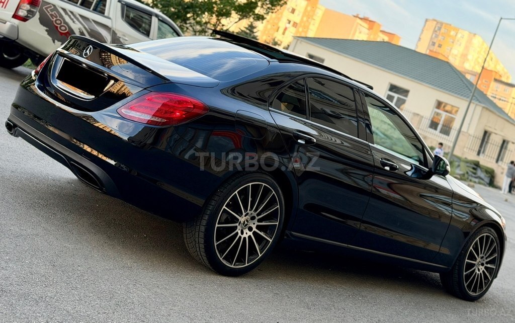 Mercedes C 300