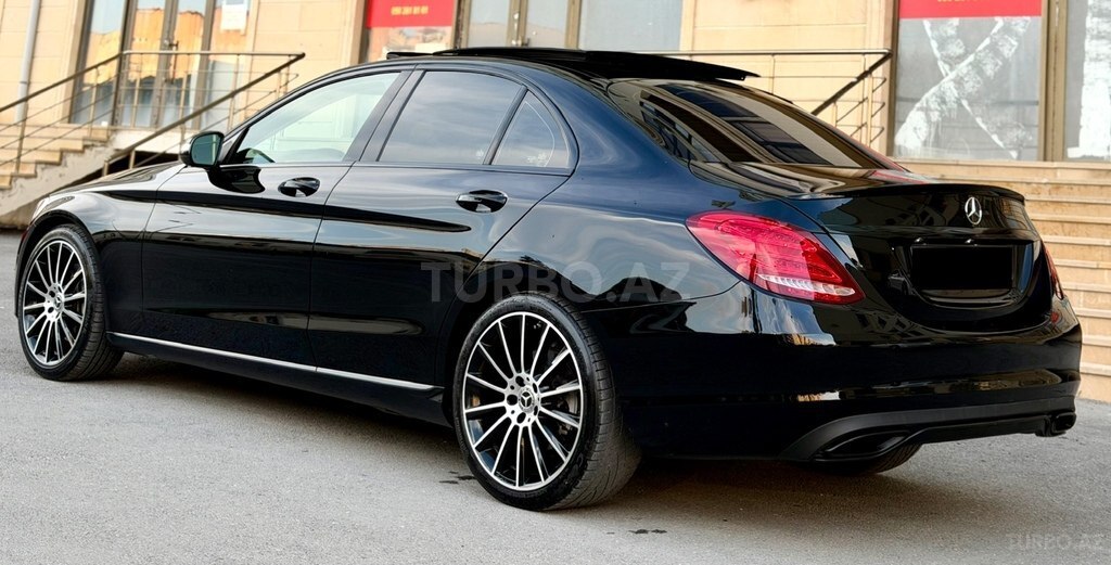 Mercedes C 300