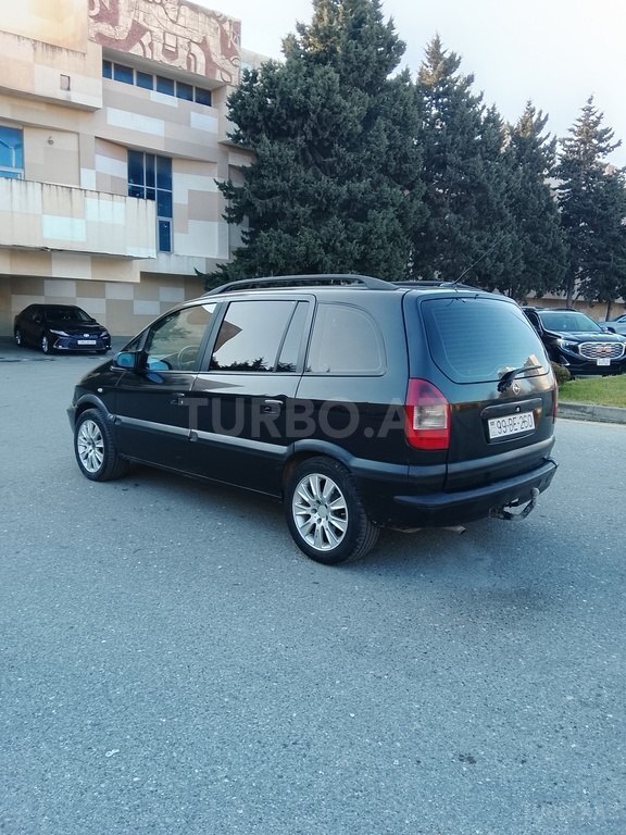 Opel Zafira