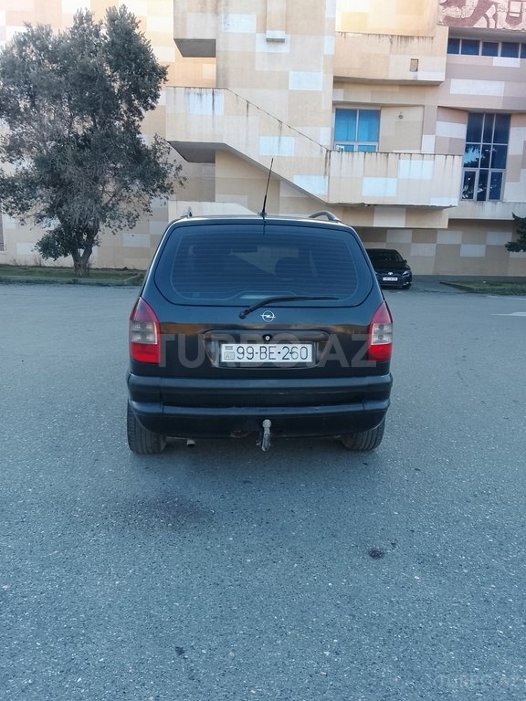 Opel Zafira