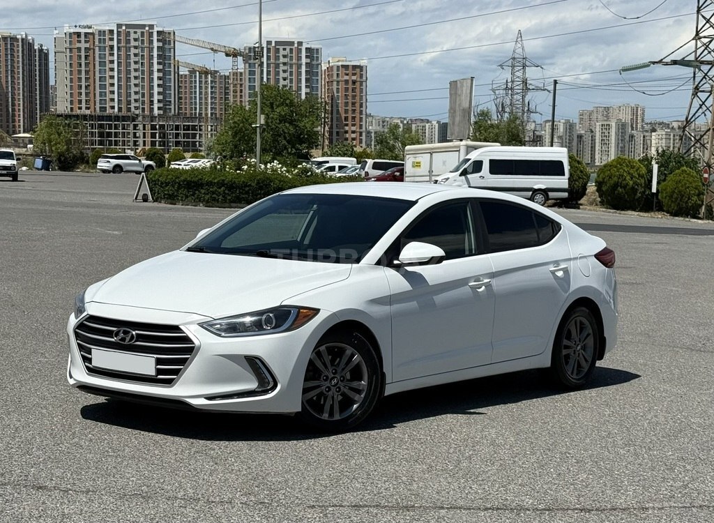 Hyundai Elantra