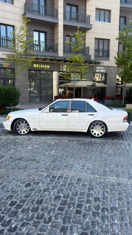 Mercedes S 320