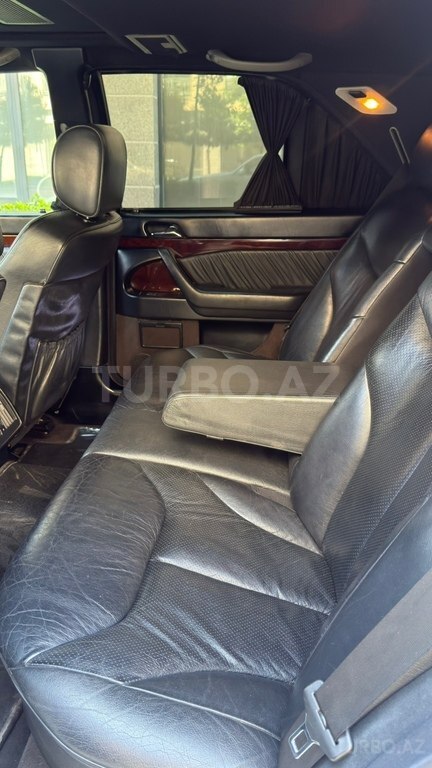 Mercedes S 320