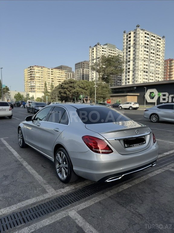 Mercedes C 300