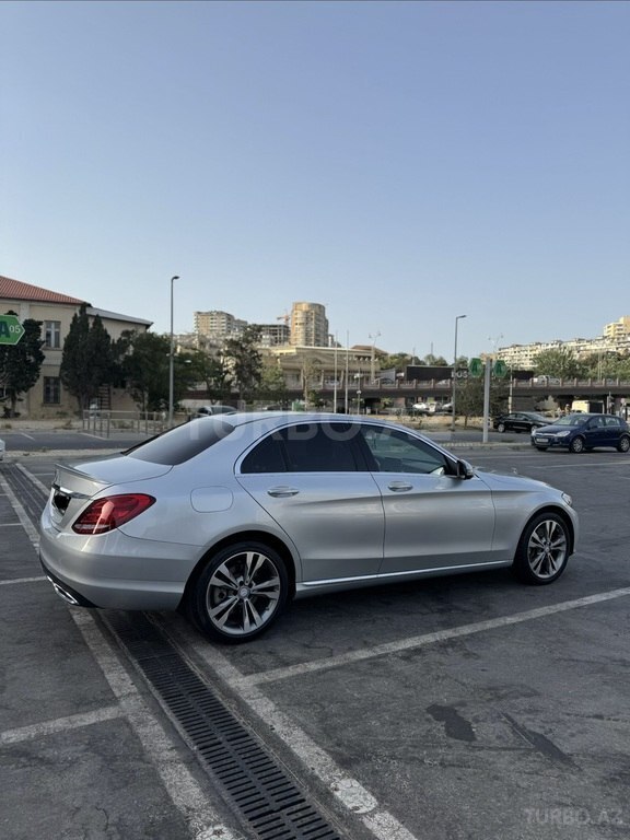 Mercedes C 300