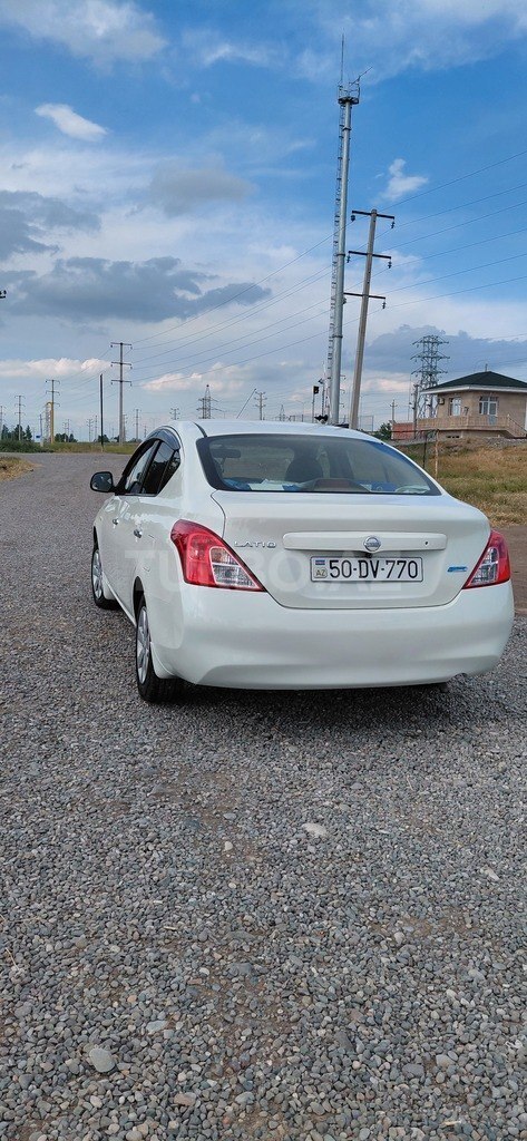 Nissan Latio