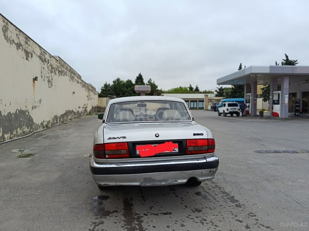 GAZ 3110 "Volga"