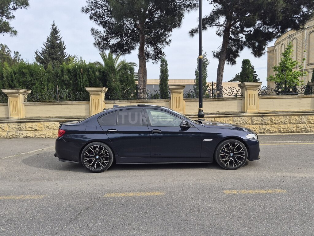BMW 528