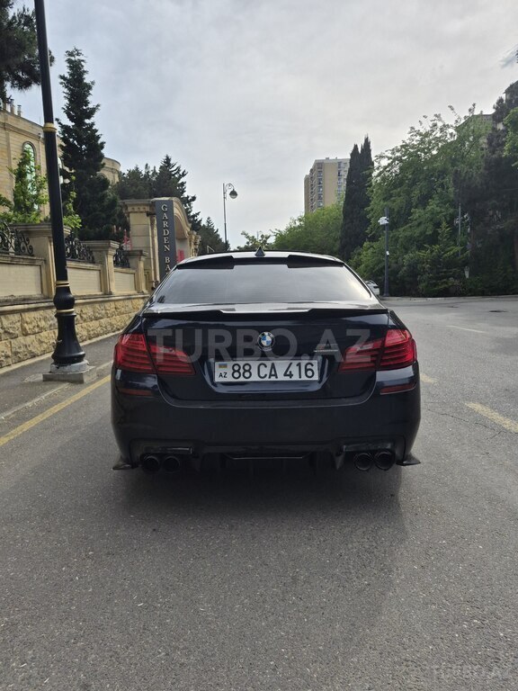 BMW 528