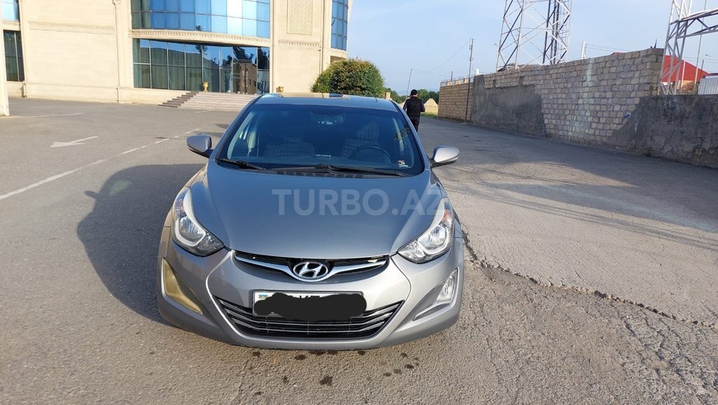 Hyundai Elantra