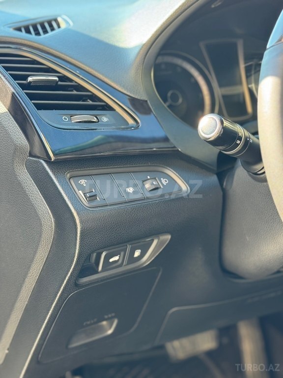 Hyundai Azera