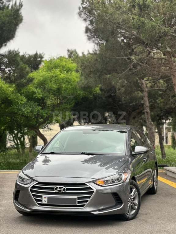 Hyundai Elantra