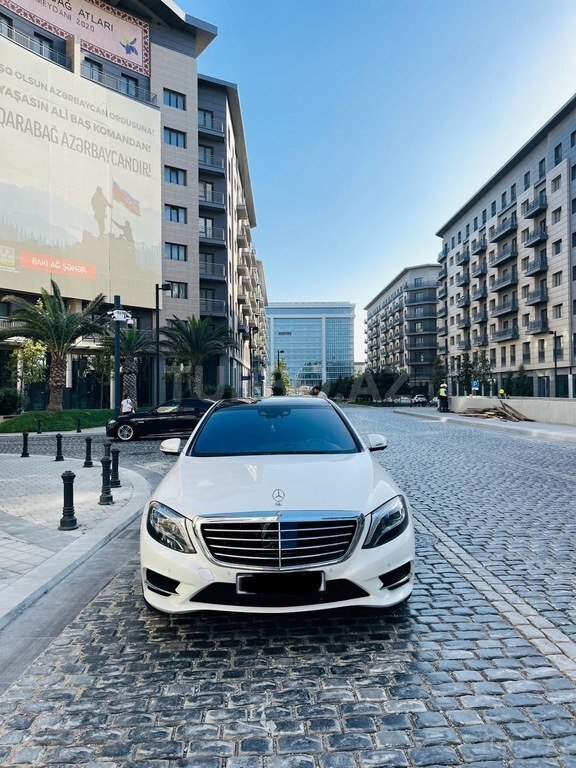 Mercedes S 500