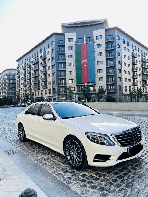 Mercedes S 500