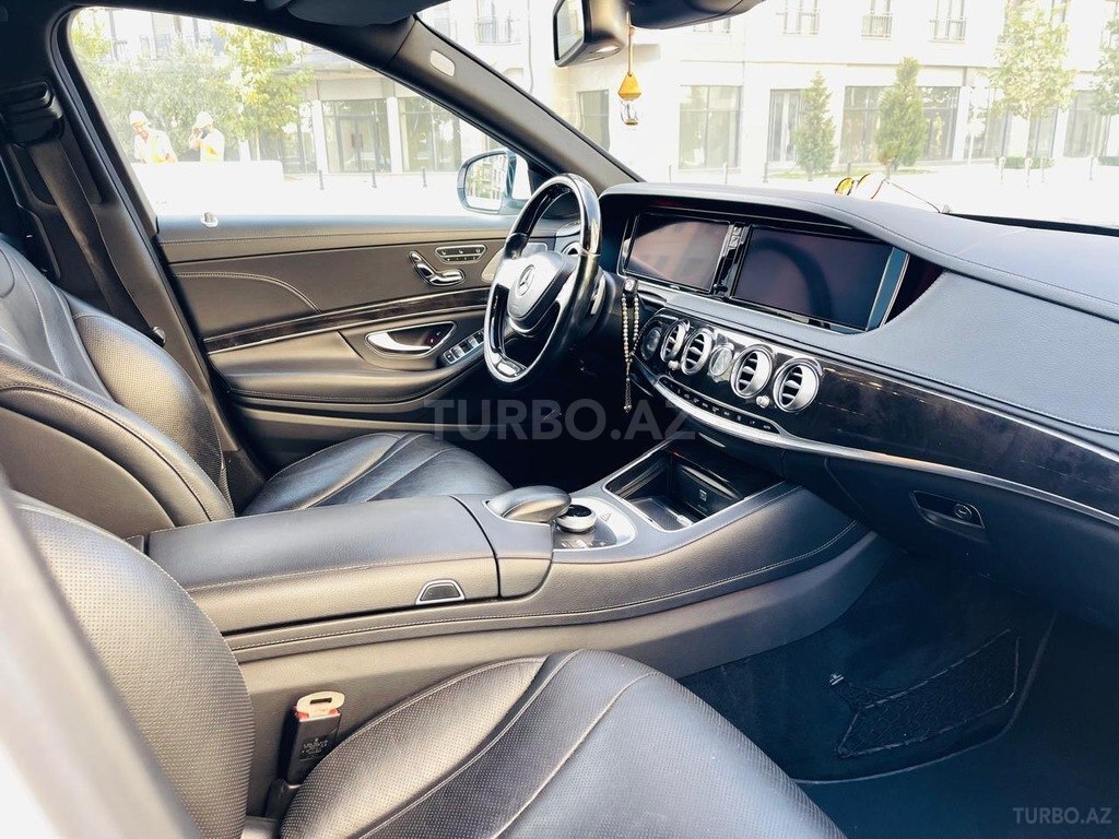 Mercedes S 500