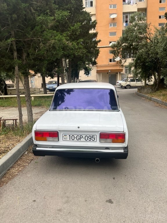 LADA (VAZ) 2107