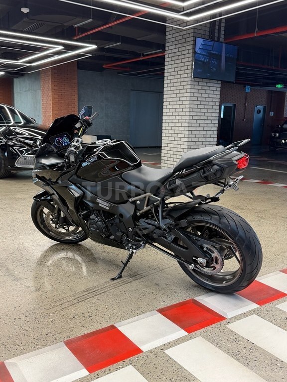 Suzuki GSX-S1000GT