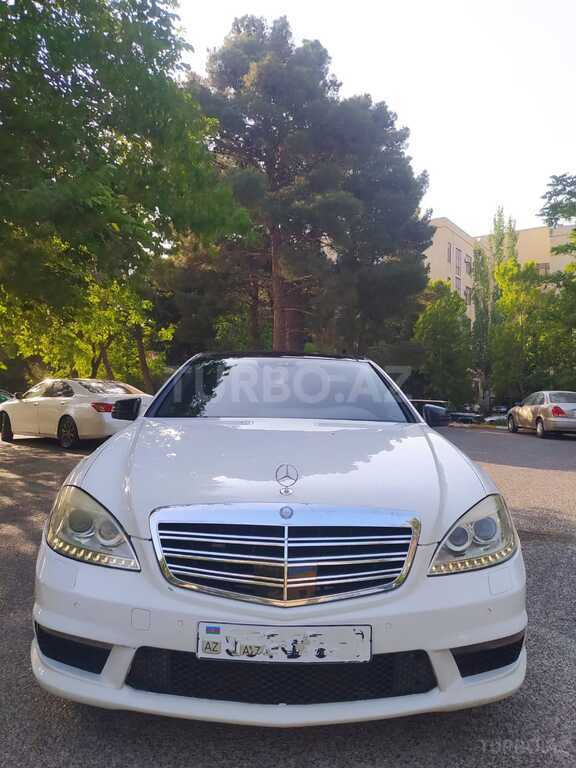 Mercedes S 63 AMG
