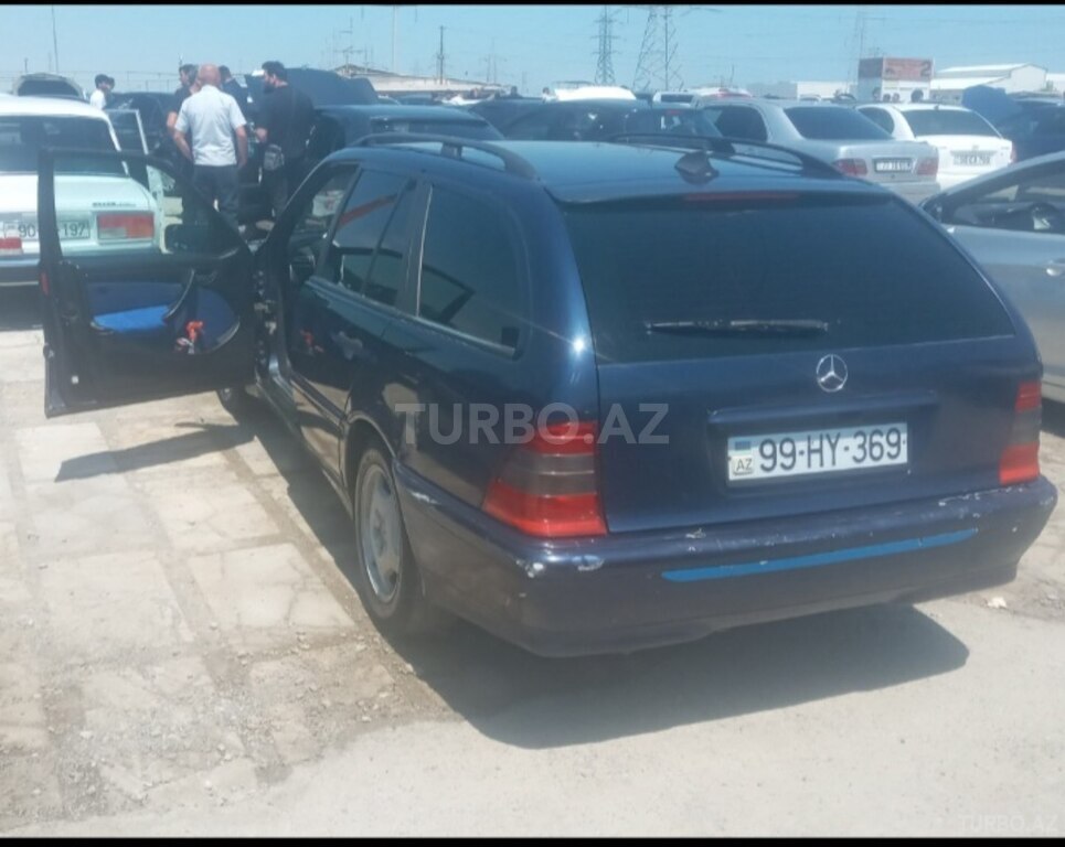 Mercedes C 180