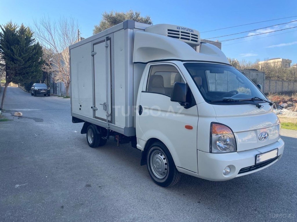Hyundai H 100