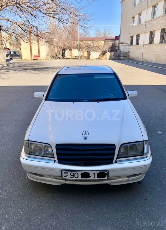 Mercedes C 180