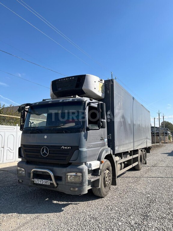Mercedes Axor 1824