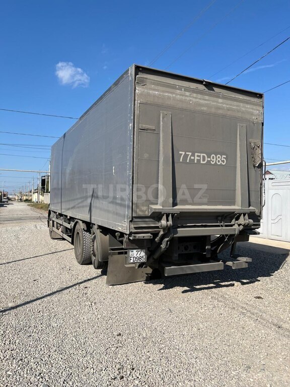 Mercedes Axor 1824