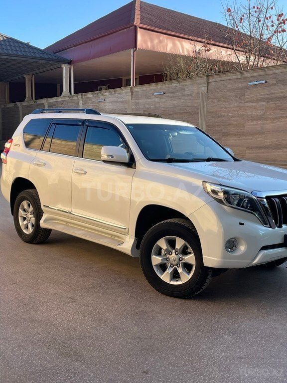 Toyota Land Cruiser Prado