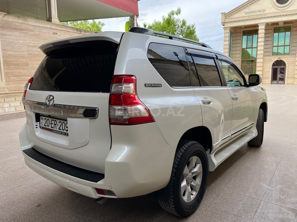 Toyota Land Cruiser Prado