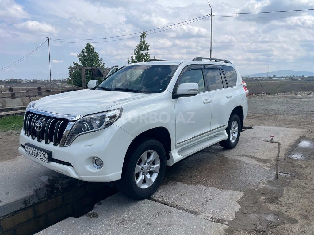 Toyota Land Cruiser Prado