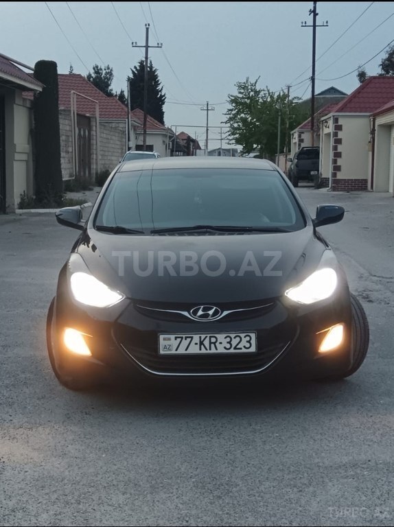 Hyundai Elantra