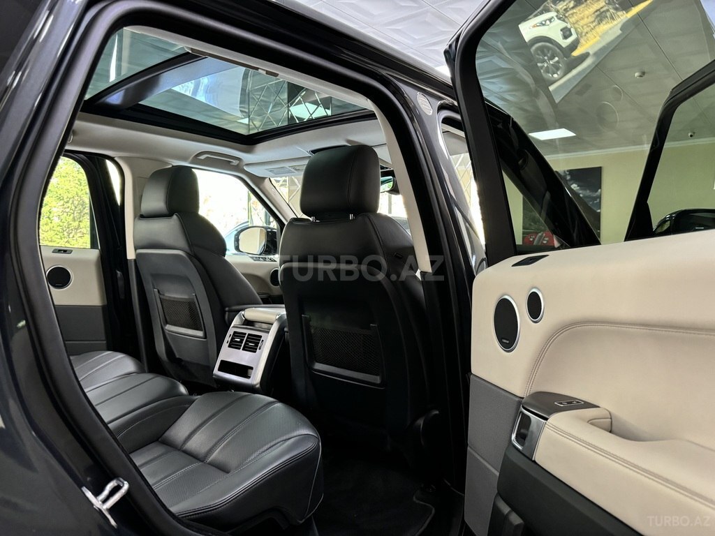 Land Rover RR Sport